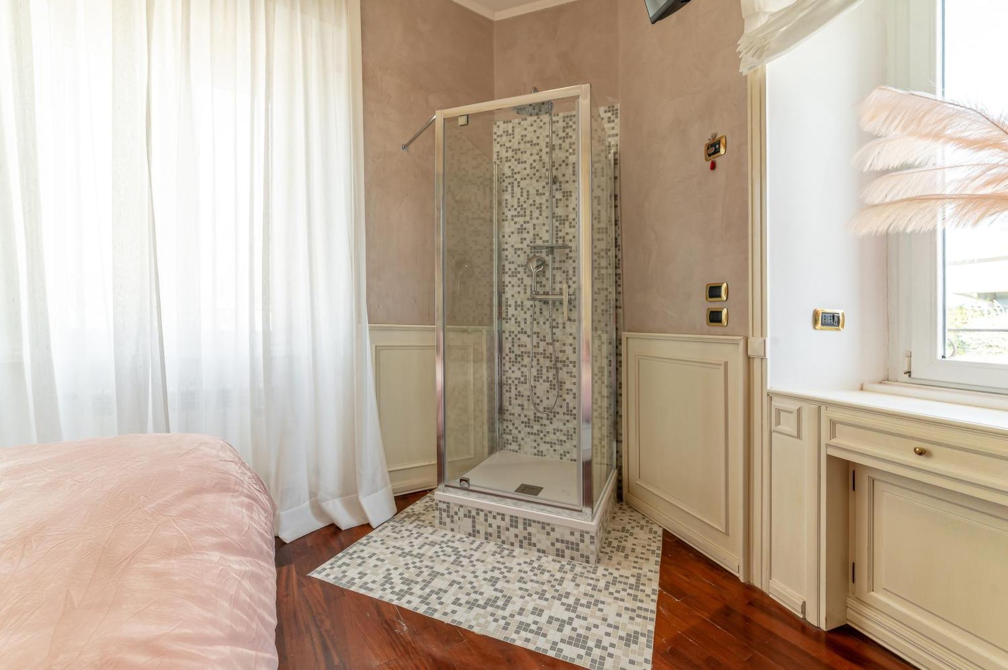 Downtown Luxury - Termini Train Station Bed and breakfast *