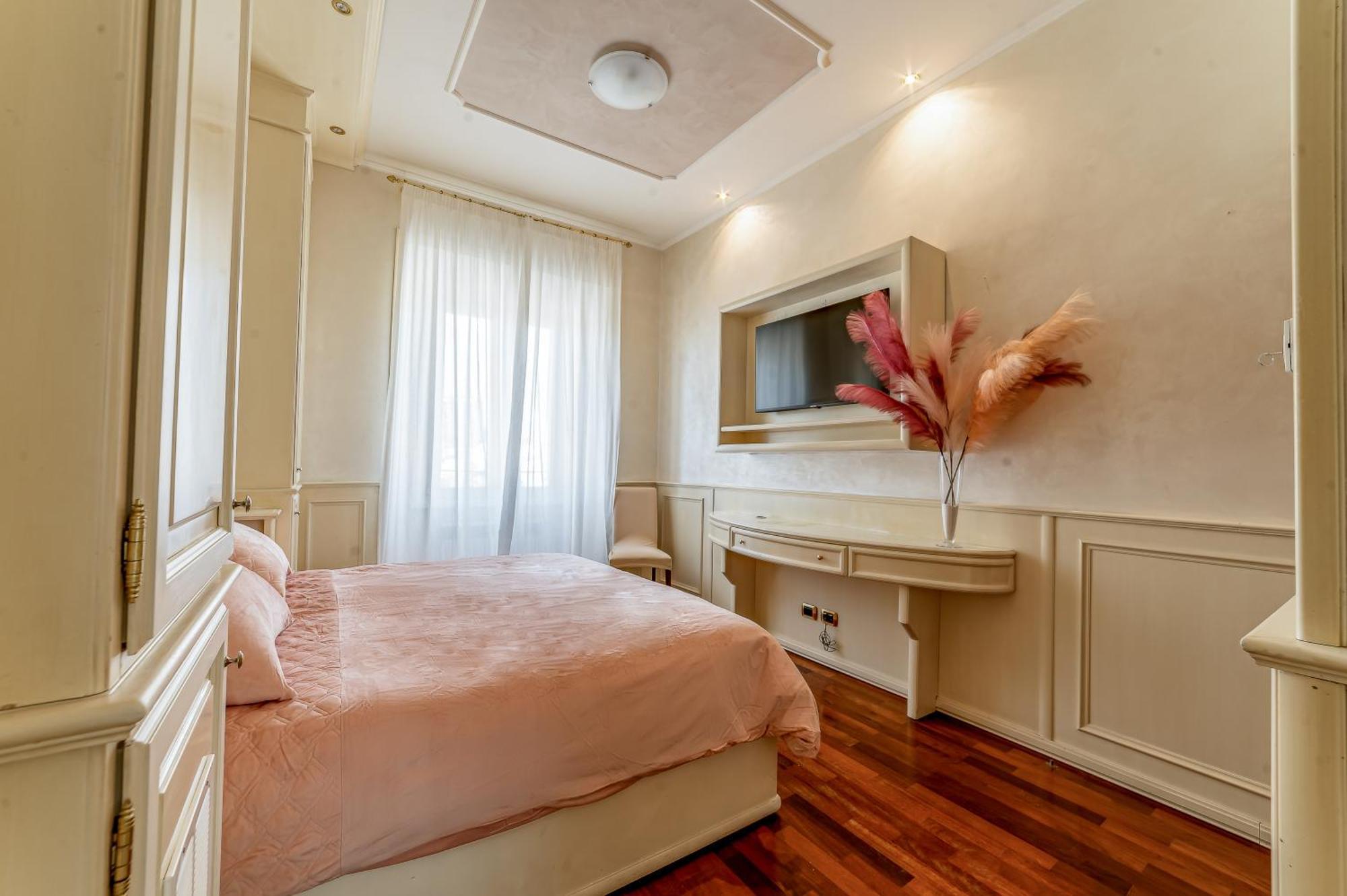 Downtown Luxury - Termini Train Station Bed and breakfast *